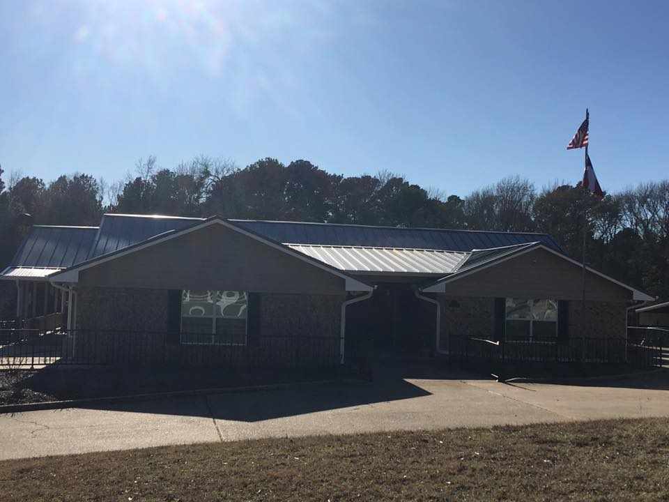 Commercial bulding metal roof